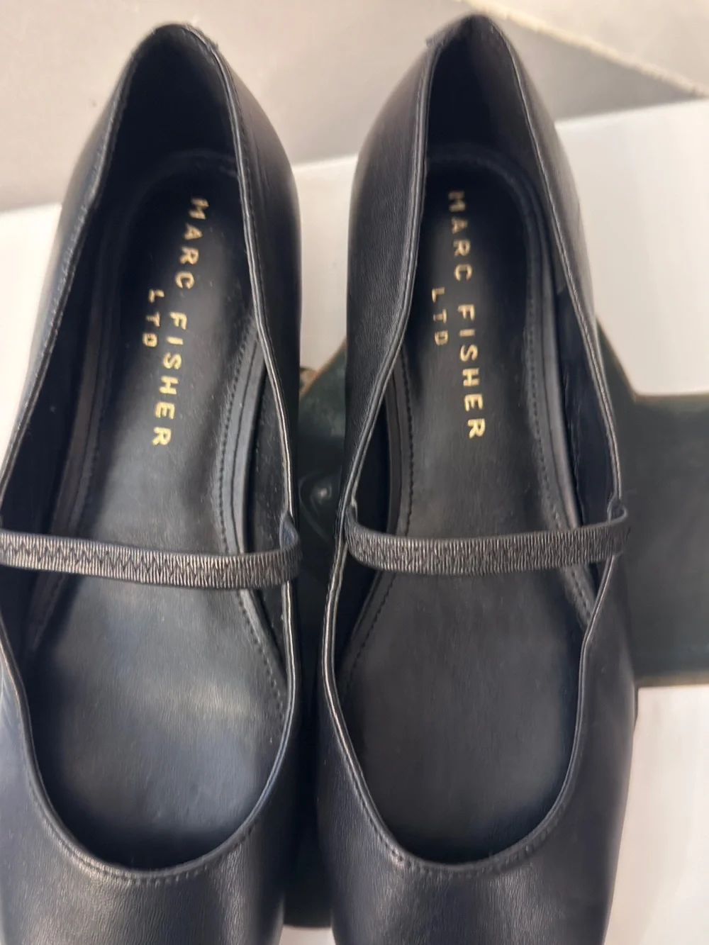 Marc Fisher LTD Black Leather Mary Jane Ballet Flats Size 6.5M